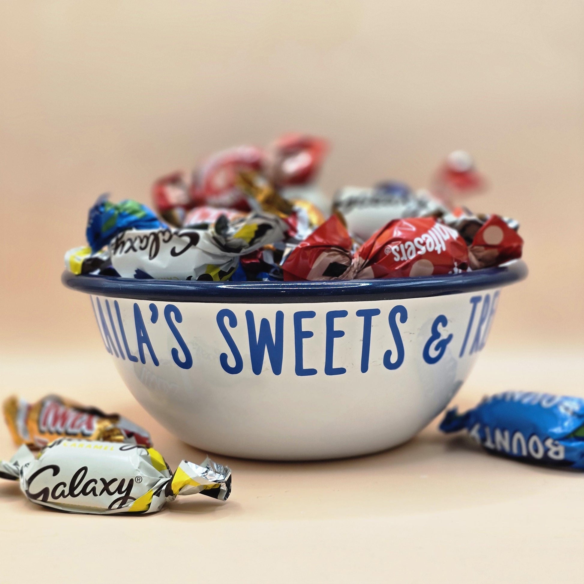 White and Blue Enamel metal snack bowls with sweets and treats, movie night, pamper night or gaming snacks in white, purple, blue or rainbow font, personalised with a name.