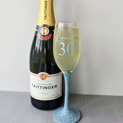Personalised glitter stem prosecco glass or champagne flute in gold, pink, purple or Blue. Signature style custom name and an age underneath
